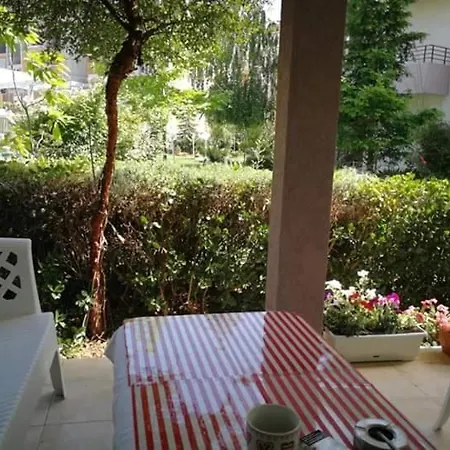 In Sunny Beach, Complex Sun Village, 80 Qm, 2 Bedrooms & Living Near To The Beach, Swimming Pool, Garden サニービーチ