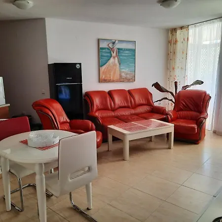 In Sunny Beach, Complex Sun Village, 80 Qm, 2 Bedrooms & Living Near To The Beach, Swimming Pool, Garden *